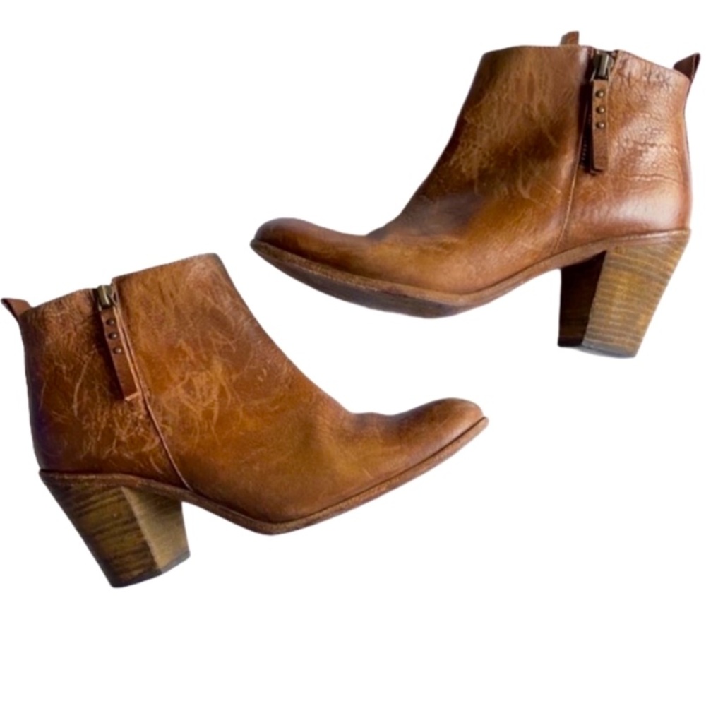 Anthropologie Hoss Intropia Distressed Ankle Boho Booties